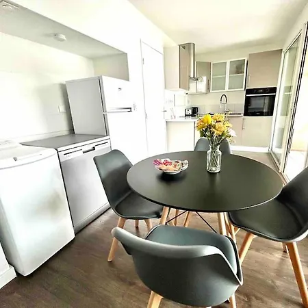 شقة T1bis Avec Terrasse Et Parking Prives Le Miami بيربينيو