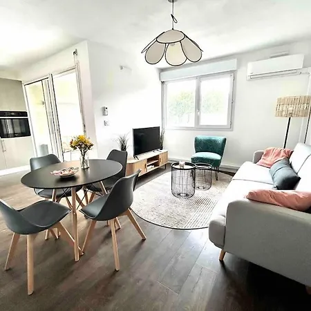 شقة T1bis Avec Terrasse Et Parking Prives Le Miami