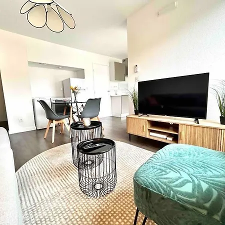 شقة T1bis Avec Terrasse Et Parking Prives Le Miami